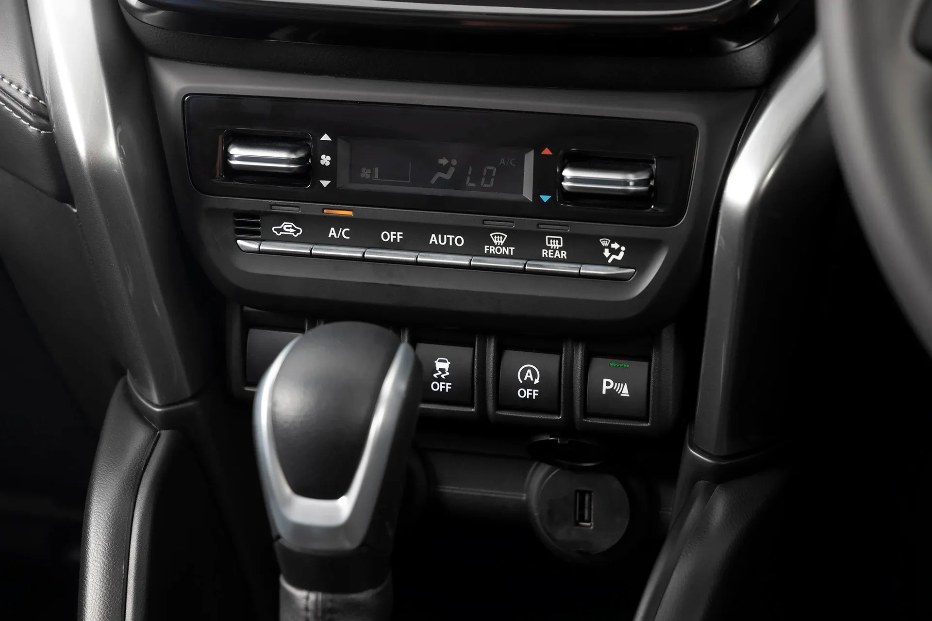 Suzuki Grand Vitara 1.5 GL AT thumbnail 5