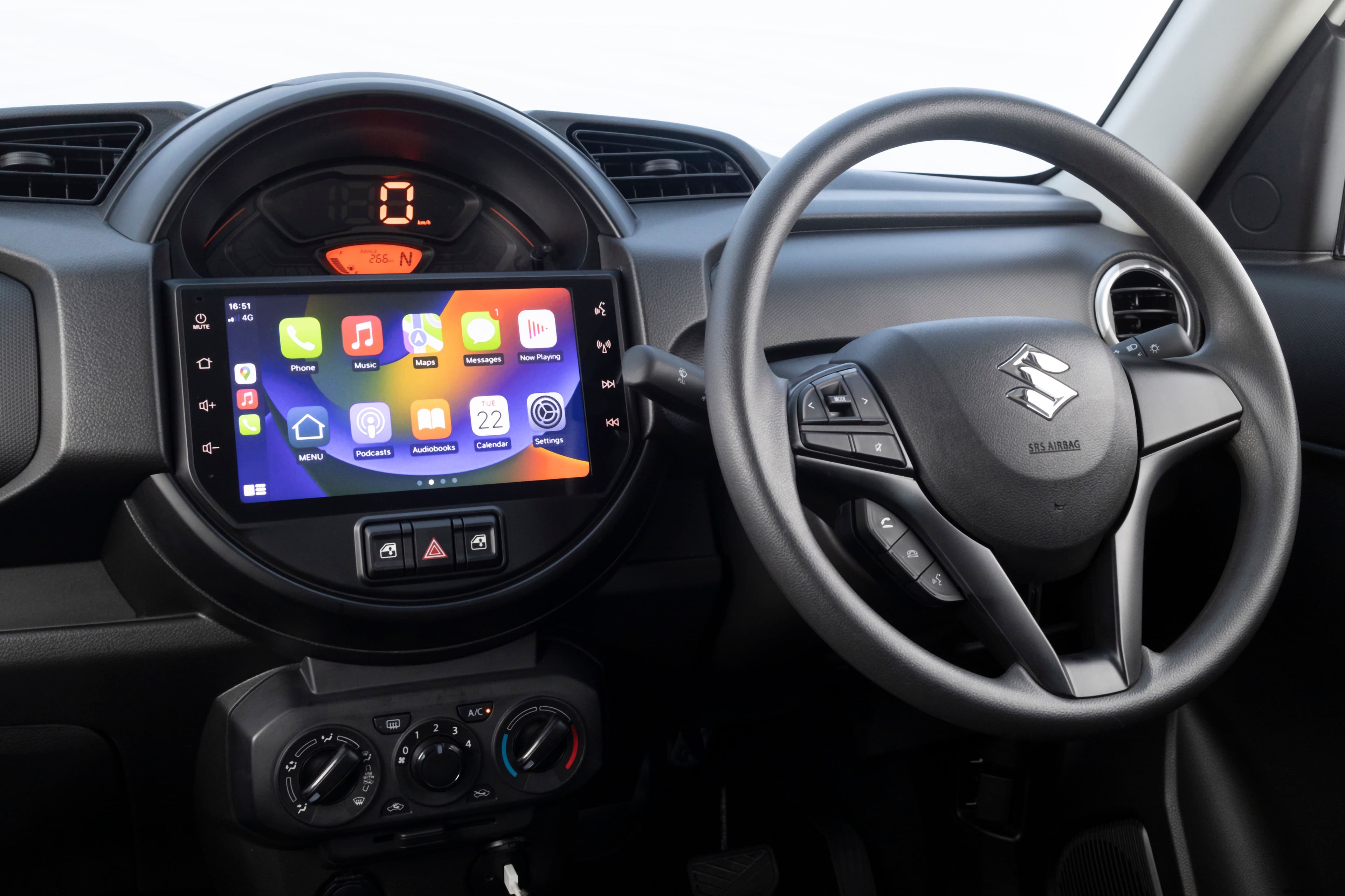 Suzuki S-Presso 1.0 GL MT thumbnail 5